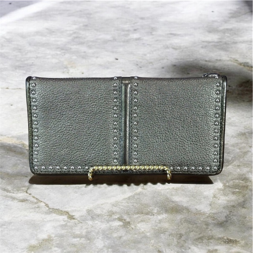 BRIGHTON Pretty Tough Collection
WALLET Leather, Studded Organizer Wallet. EUC⭐️ - Picture 7 of 13
